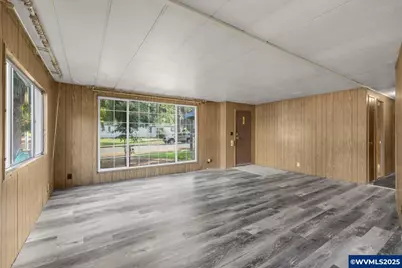 6855 20th Av, Salem, OR 97306 - Photo 2