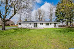 33001 Sandridge Rd, Lebanon, OR 97355 - Photo 38