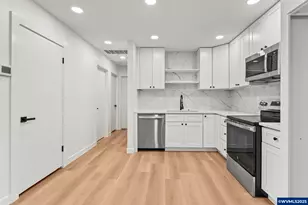 15133 SE Woodward St, Portland, OR 97236 - Photo 36