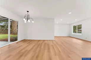 15133 SE Woodward St, Portland, OR 97236 - Photo 12