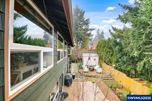 5240 Chapman St S, Salem, OR 97306 - Photo 14