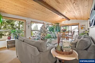 5240 Chapman St S, Salem, OR 97306 - Photo 4