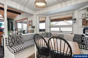 5240 Chapman St S, Salem, OR 97306 - Photo 8