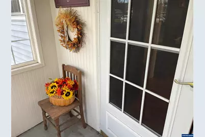 1151 SW Levens St, Dallas, OR 97338 - Photo 4