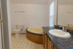 3396 Lake Vanessa Cir NW, Salem, OR 97304 - Photo 16