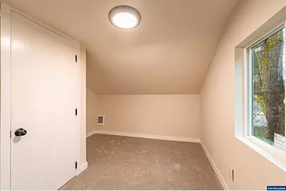 225 21st Av, Sweet Home, OR 97386 - Photo 22