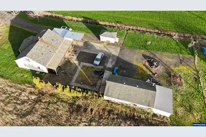 38696 Griggs Dr, Lebanon, OR 97355 - Photo 22