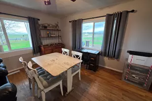 38696 Griggs Dr, Lebanon, OR 97355 - Photo 6