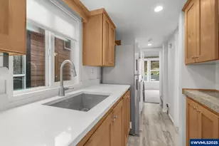 8372 Enchanted Way, Turner, OR 97392 - Photo 16