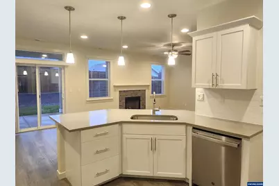 2798 Essex Av NW, Albany, OR 97321 - Photo 10