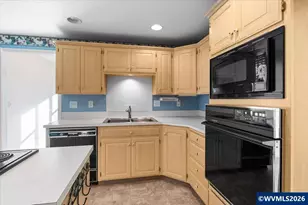 1186 Glazemeadow St NE, Keizer, OR 97303 - Photo 16