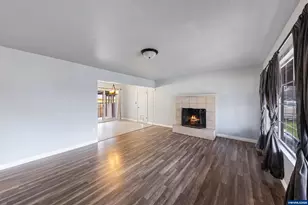 642 N 6th Ave, Stayton, OR 97383 - Photo 4