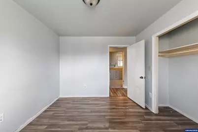 642 N 6th Av, Stayton, OR 97383 - Photo 16