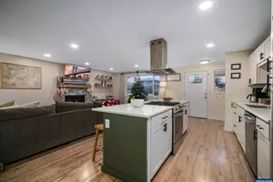 4748 Mall Ct NE, Salem, OR 97305 - Photo 4