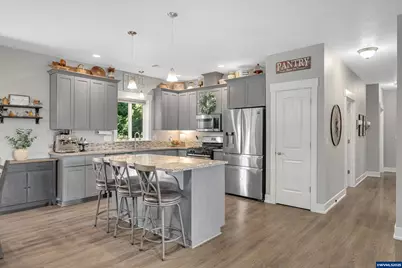 1194 SW Maple St, Dallas, OR 97338 - Photo 10