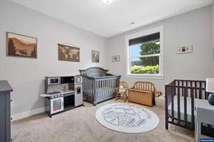 1194 SW Maple St, Dallas, OR 97338 - Photo 22