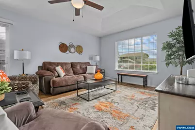 1357 Northern Heights (1359) Lp NE, Keizer, OR 97303 - Photo 8