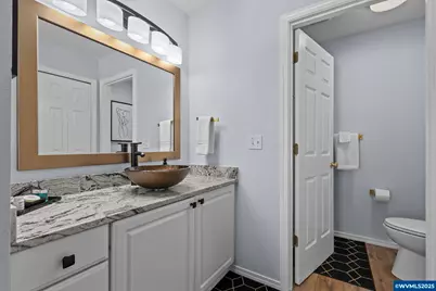 1357 Northern Heights (1359) Lp NE, Keizer, OR 97303 - Photo 16