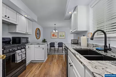 1357 Northern Heights (1359) Lp NE, Keizer, OR 97303 - Photo 4