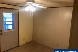 300 SE Lacreole Dr, Dallas, OR 97338 - Photo 2