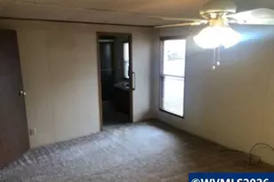 300 SE Lacreole Dr, Dallas, OR 97338 - Photo 12