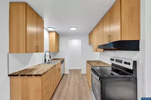 398 21st St, Salem, OR 97301 - Photo 10