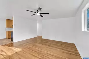 398 21st St, Salem, OR 97301 - Photo 6