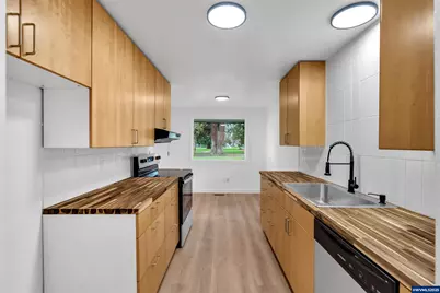 398 21st St, Salem, OR 97301 - Photo 12