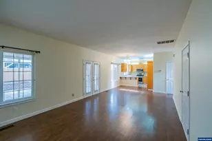 4237 Strawberry Ct NE, Salem, OR 97305 - Photo 12