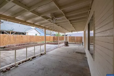 4237 Strawberry Ct NE, Salem, OR 97305 - Photo 38