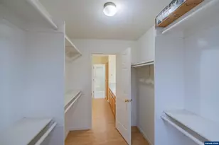4237 Strawberry Ct NE, Salem, OR 97305 - Photo 34