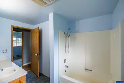 905 Ash St, Brownsville, OR 97327 - Photo 26