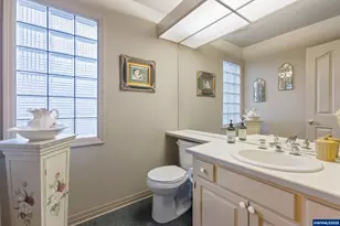 700 Palisades Dr SE, Salem, OR 97302 - Photo 18