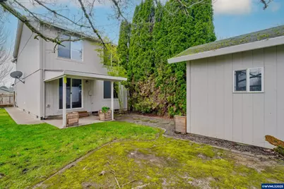 2081 SW Fellows St, McMinnville, OR 97128 - Photo 8
