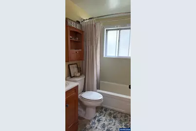 1237 Quinn Rd, Woodburn, OR 97071 - Photo 4