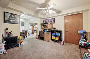 3680 Blossom Dr NE, Salem, OR 97305 - Photo 8