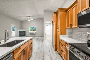 3631 Green River Rd, Sweet Home, OR 97386 - Photo 8