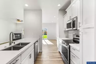 3623 Green River Rd, Sweet Home, OR 97386 - Photo 8