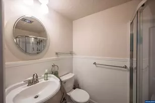 1010 Well St, Silverton, OR 97381 - Photo 18