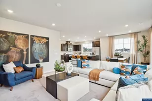 5218 SE 77th Ave, Hillsboro, OR 97123 - Photo 4