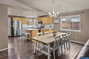 63194 de Haviland St, Bend, OR 97701 - Photo 8