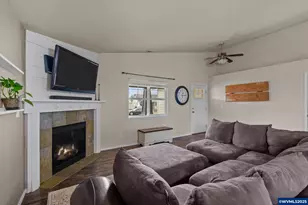 63194 de Haviland St, Bend, OR 97701 - Photo 6