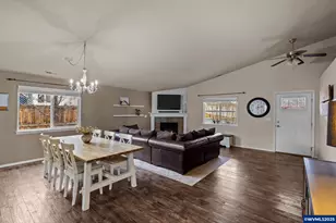 63194 de Haviland St, Bend, OR 97701 - Photo 4