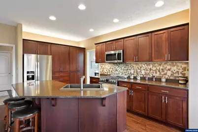 1654 Pelican Dr NW, Salem, OR 97304 - Photo 18