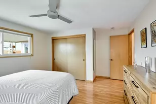 1944 Santiam Dr, Woodburn, OR 97071 - Photo 16