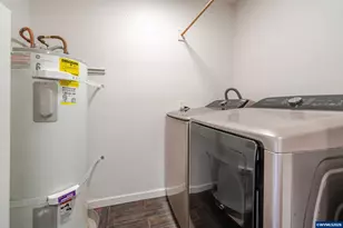 1360 2nd Ave, Sweet Home, OR 97386 - Photo 10