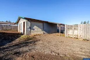 1360 2nd Ave, Sweet Home, OR 97386 - Photo 28