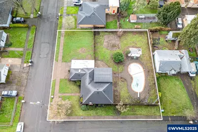 742 Walnut St, Lebanon, OR 97355 - Photo 40