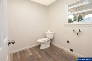 742 Walnut St, Lebanon, OR 97355 - Photo 20