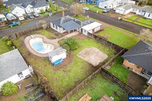 742 Walnut St, Lebanon, OR 97355 - Photo 38